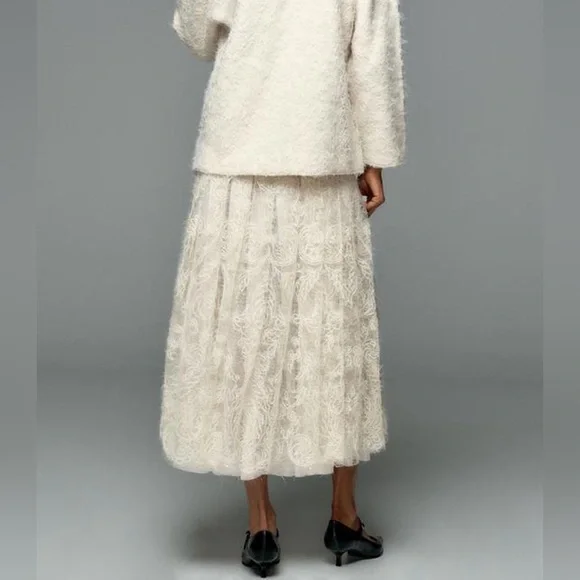 ZARA SEQUIN EMBROIDERED SKIRT - S - Picture 5 of 11